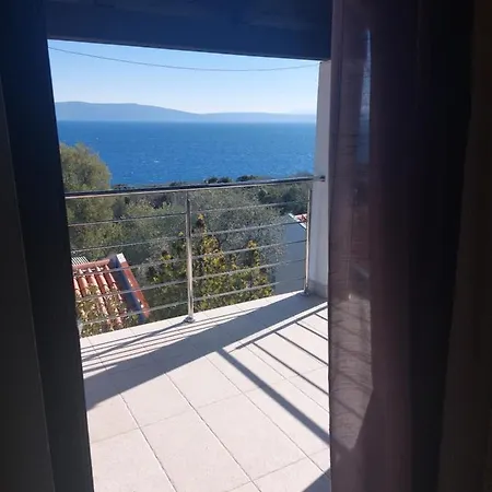 Ravni Labin (Istria)
